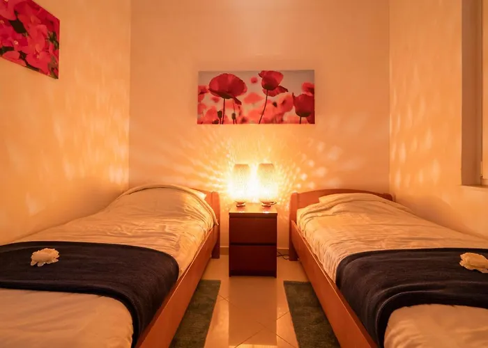 - Panoramic Sea View Apartment *